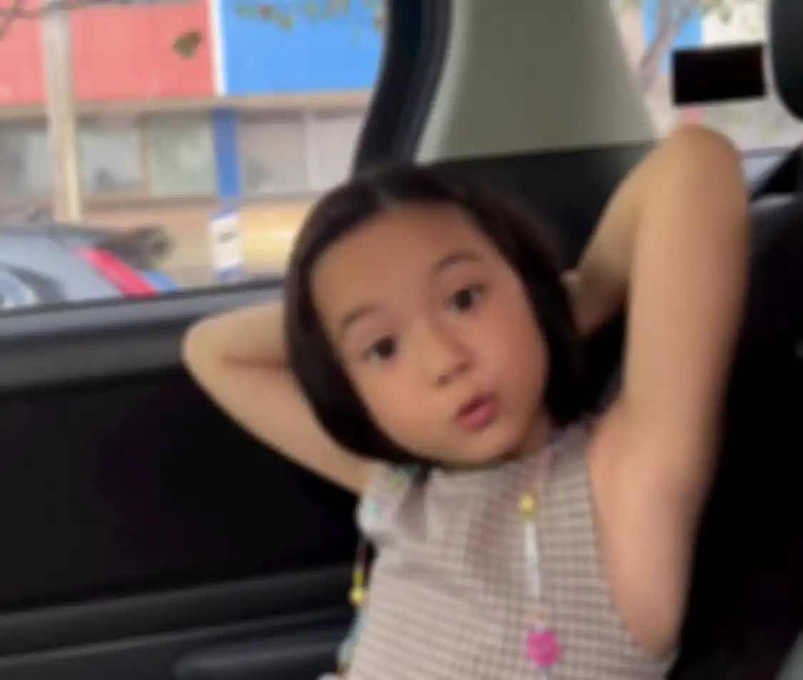 Gempi yang punya ide spontan sampai bikin mamanya, Gisel singgung buaya. Foto wajah anak Gading Marten disorot netizen.
