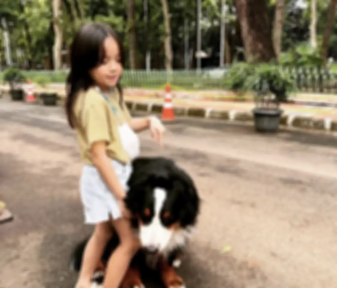 Gisel kerap gonta-ganti foto mesra bareng pacar. Ibunda Gempi merasa bersalah. Respons sang anak jadi sorotan.