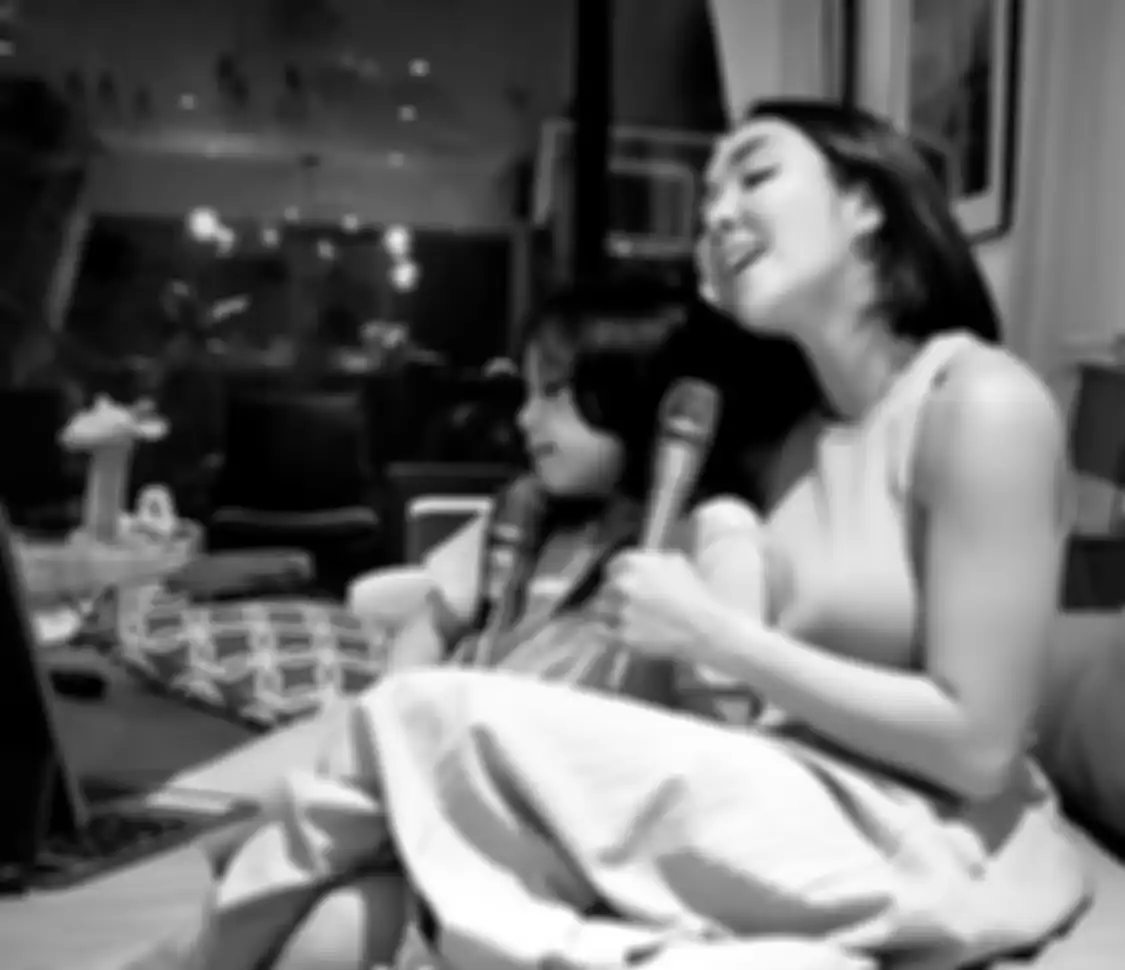Gisella Anastasia gemas dengan kebiasaan Gempi. Namun, hati Gisel luluh usai melihat foto kondisi anak semata wayangnya.