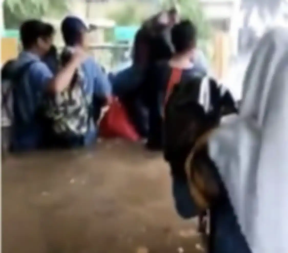 Ini fakta ngeri 3 siswa MTsN 19 Pondok Labu Jakarta yang meninggal dunia saat asyik bermain. Foto kondisi sekolahnya diunggah.