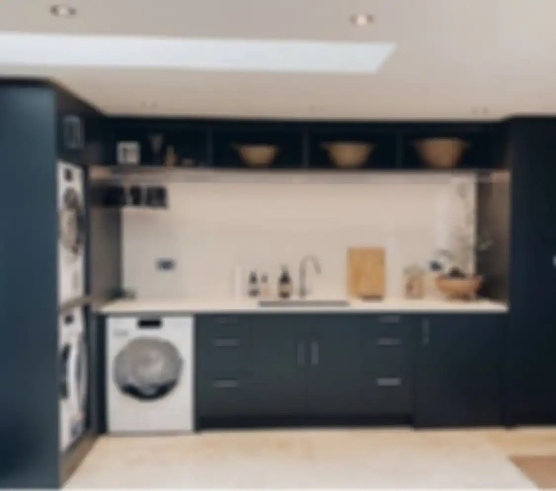 Inilah 7 foto desain dapur menyatu dengan ruang cuci minimalis yang bisa banget ditiru. Majikan rumah mungil mesti tahu. 