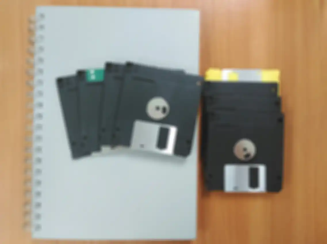 Barang jadul tahun 90-an - disket