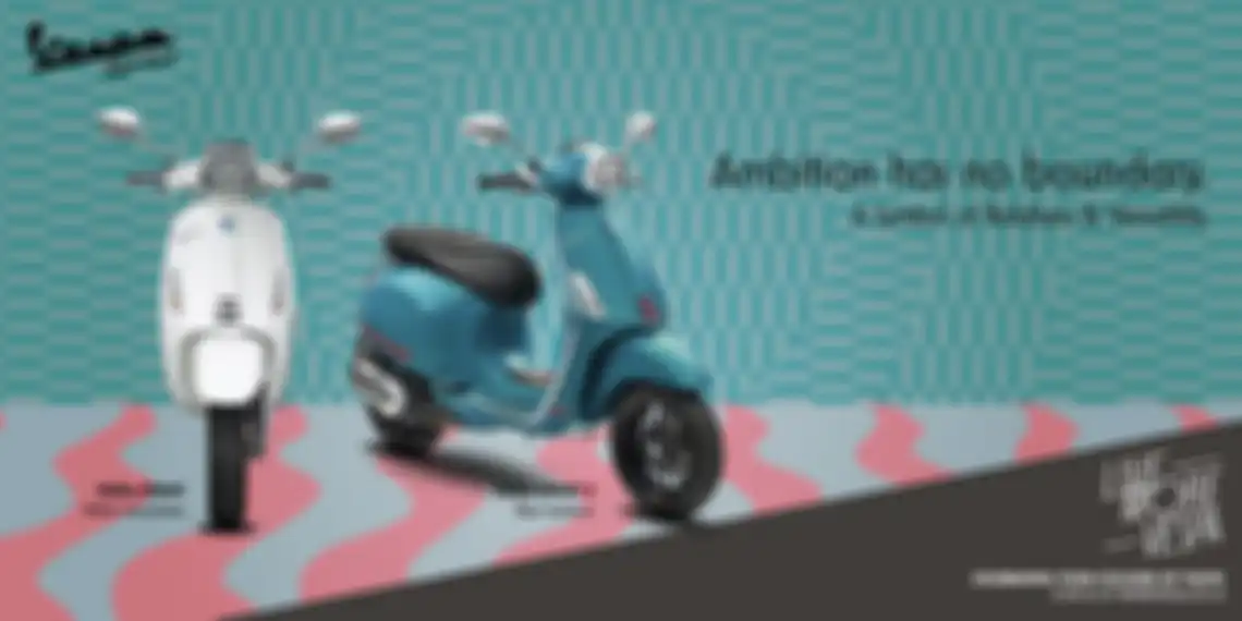 Vespa Sprint White Innocenza Glossy & Sprint S Blue Audace Glossy
