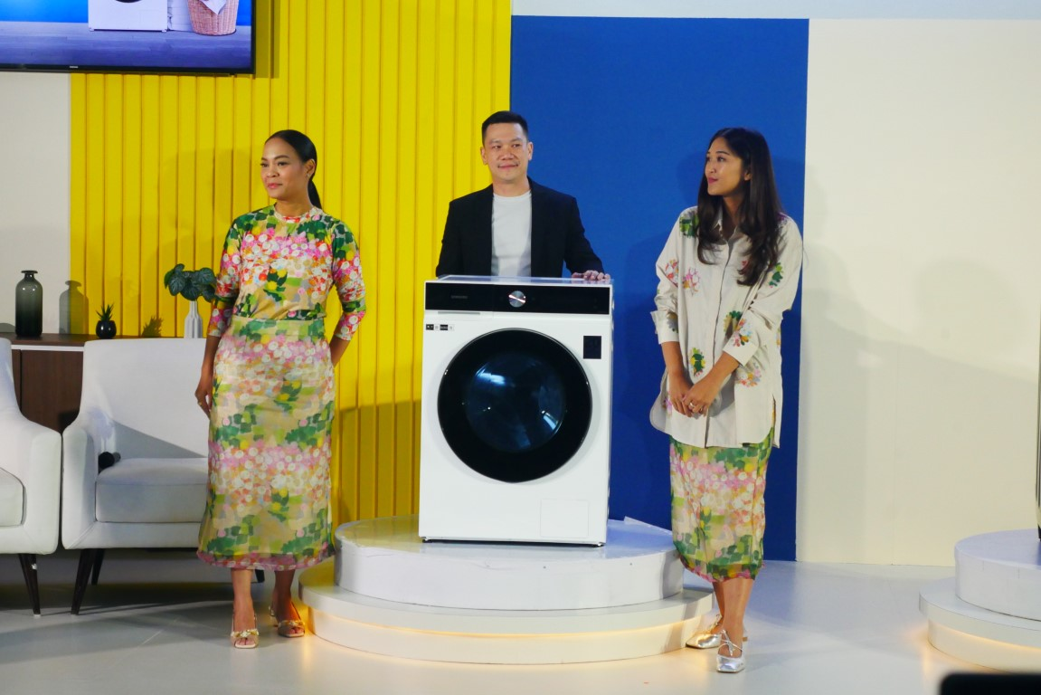 Samsung BESPOKE AI Washer Dryer Combo 