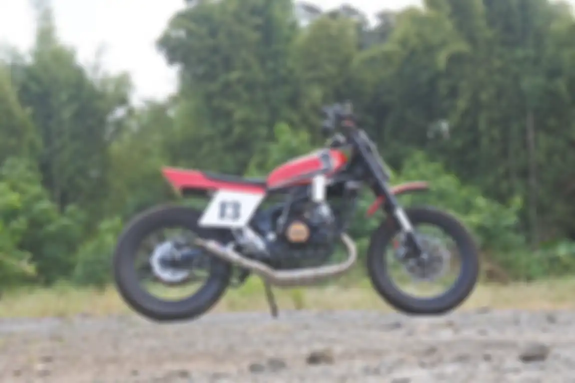 Motor custom basis Ninja 150R jadi flat tracker.