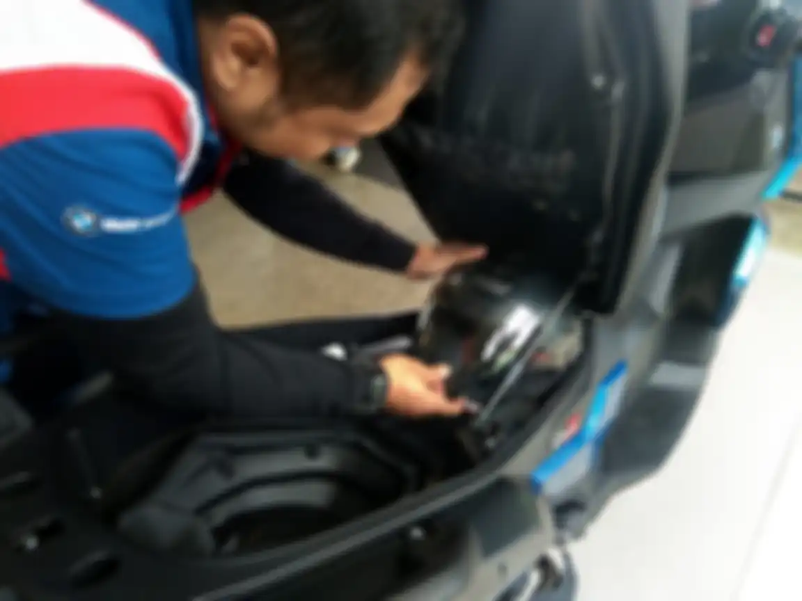 Flex case BMW C400X