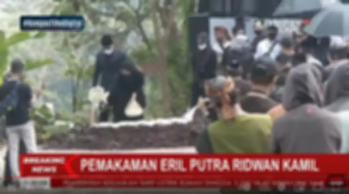 Prosesi pemakaman jenazah Eril, putra Ridwan Kamil.