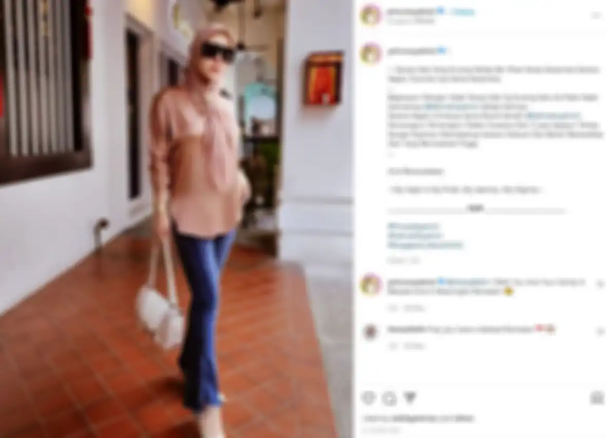 Syahrini saat berada di Singapura
