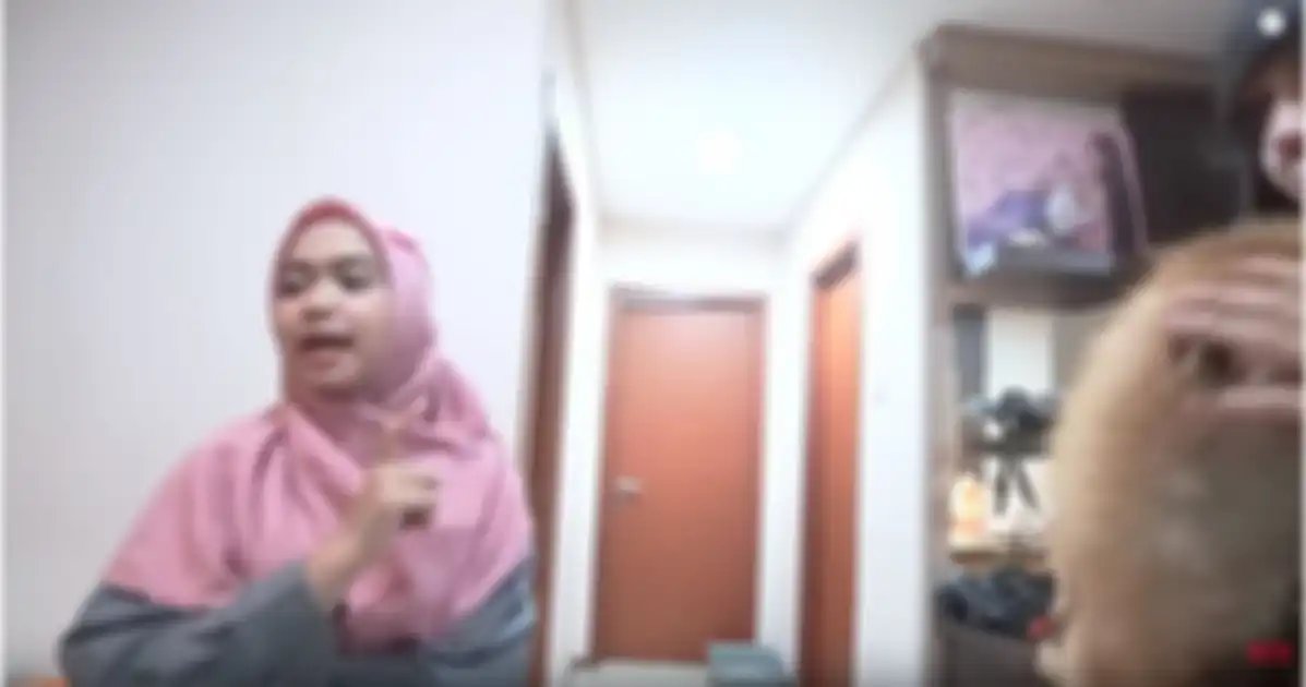 Tampak lorong rumah Lucinta Luna