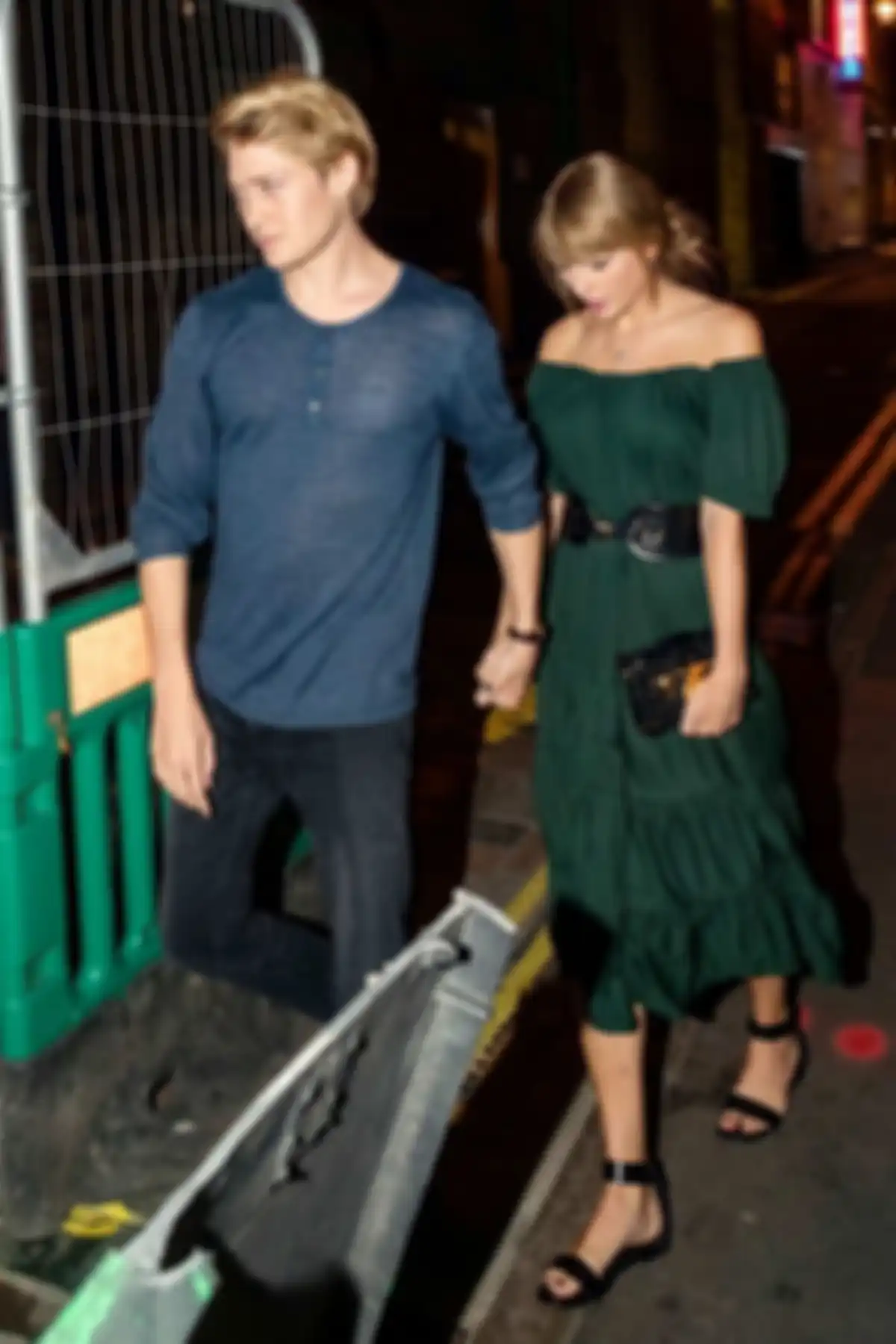  Taylor Swift dan Joe Alwyn