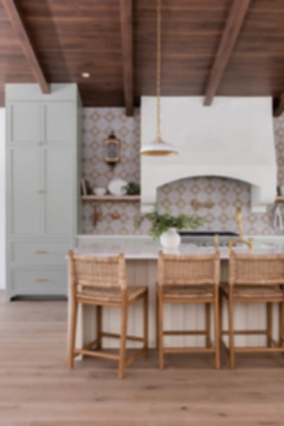 Modern Mediterranean kitchen reveal