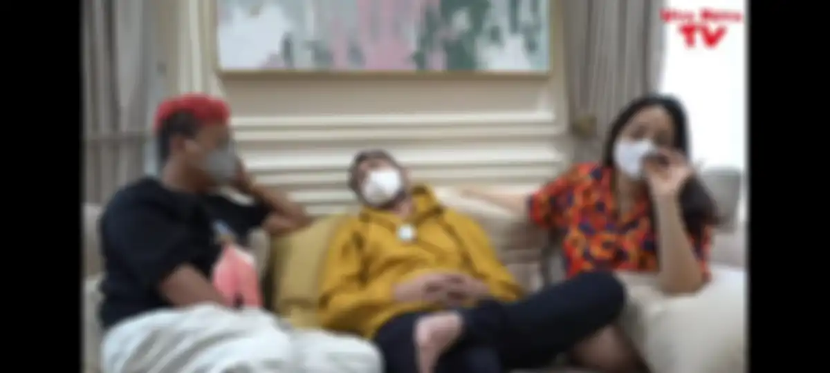 Raffi Ahmad dihipnotis Uya Kuya 