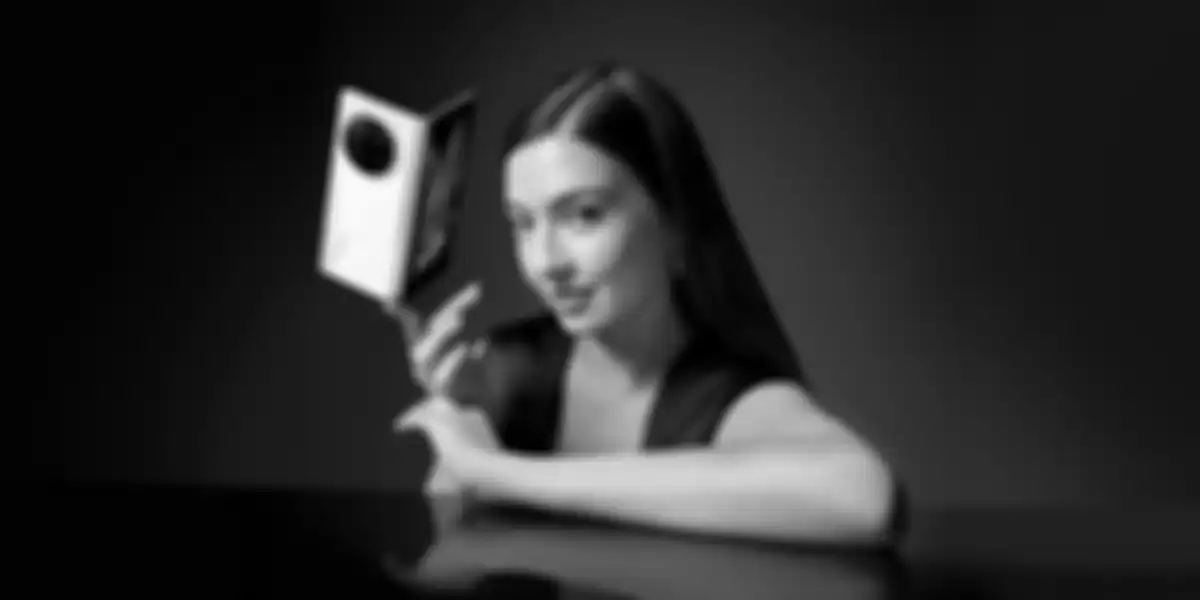 Raline Shah & vivo X Fold3 Pro