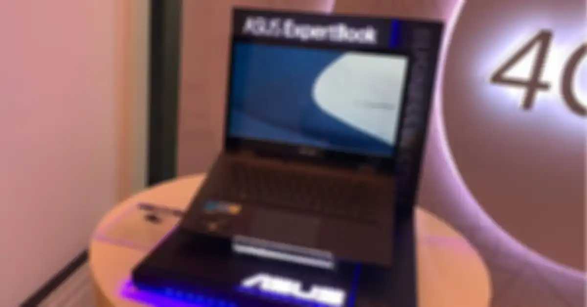 ASUS Expertbook B3