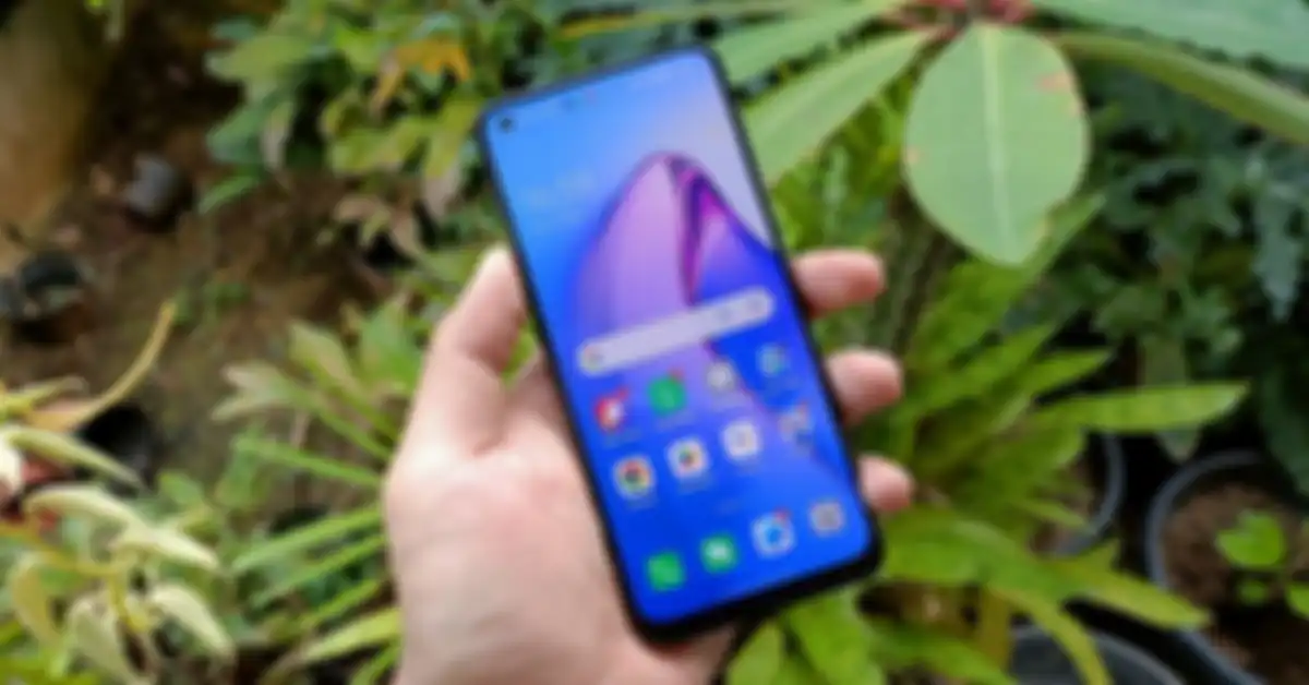 Layar  AMOLED OPPO Reno8 5G