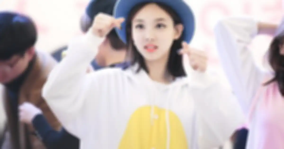 Nayeon TWICE