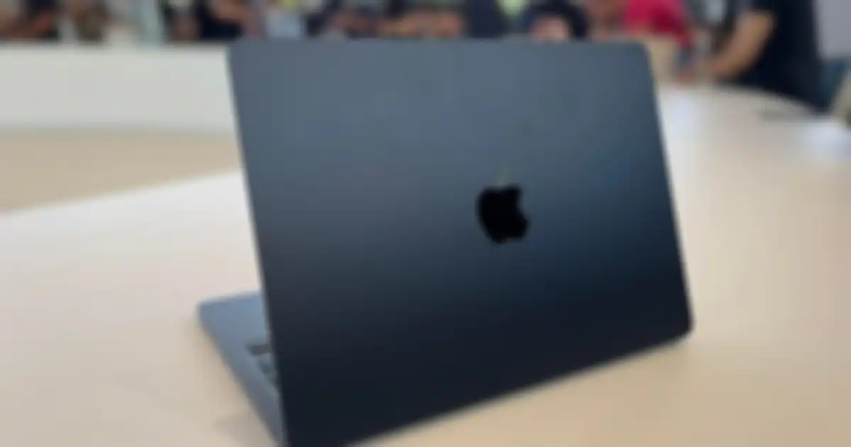 MacBook Air M2