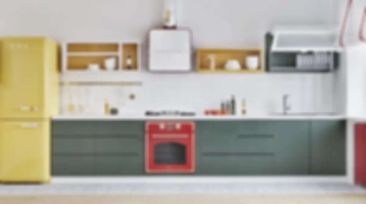 Bahan pelapis mempercantik lemari dapur.