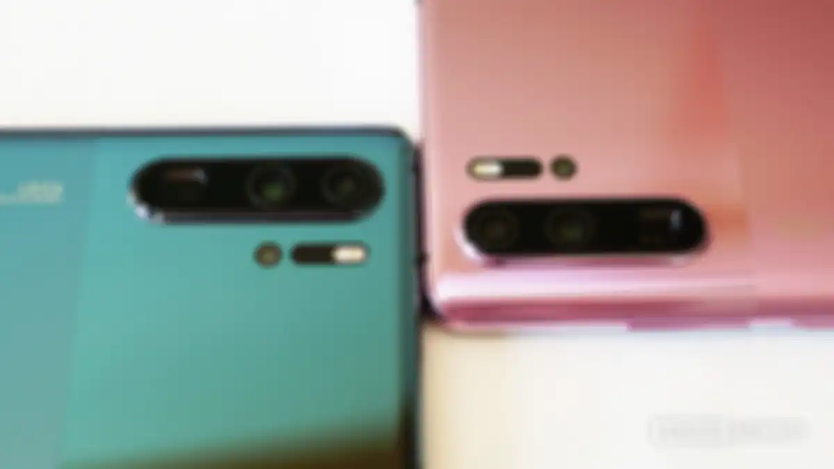 Tampilan dua warna baru Huawei P30 Pro