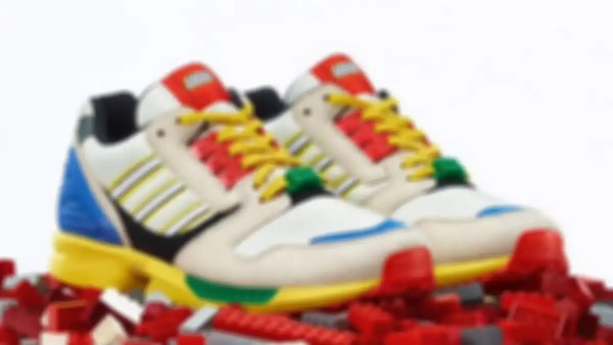 Model sepatu yang bikin tampilan instan kece: sneakers unik