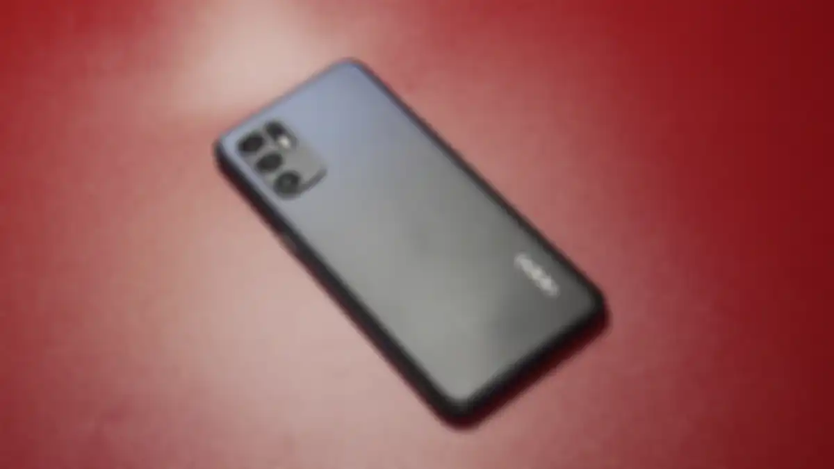 OPPO reno6 Varian warna Hitam