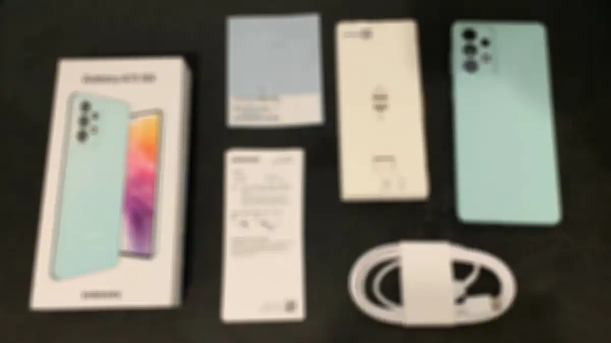 Isi kotak Samsung Galaxy A73 5G