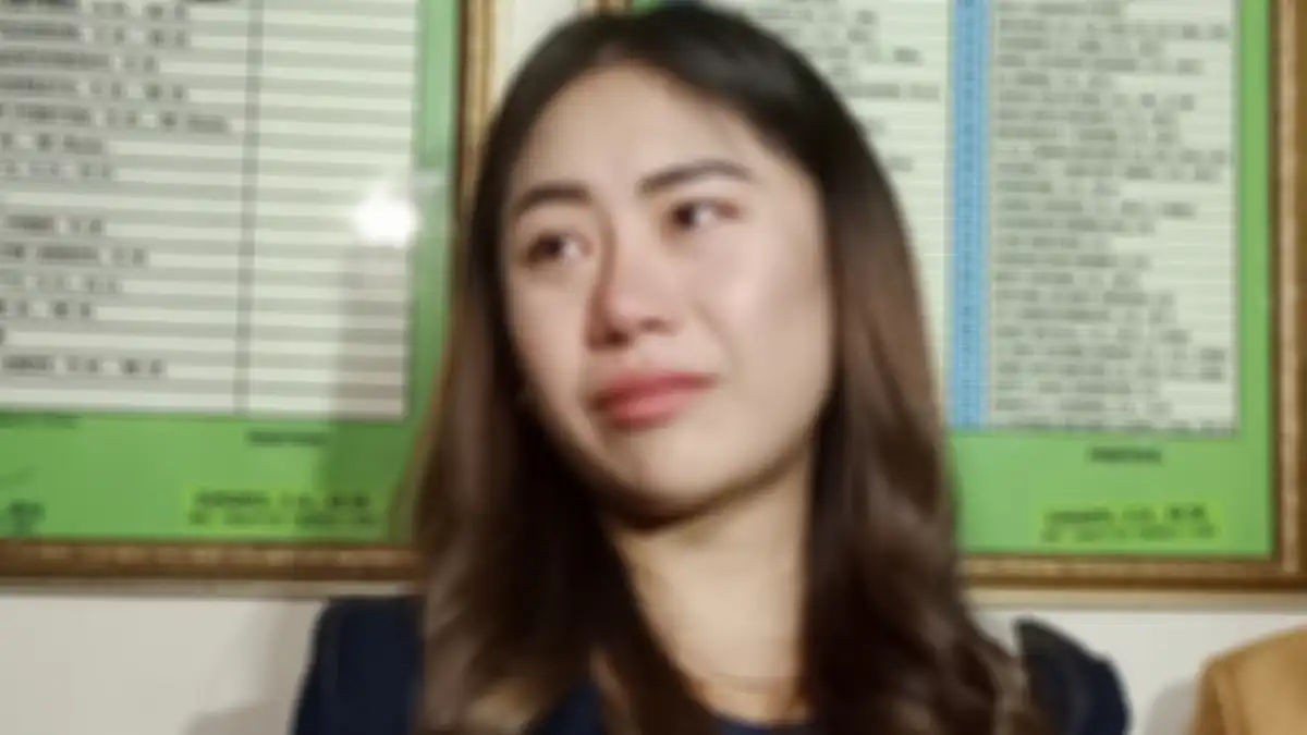 Ayu Thalia di ruang sidang Pengadilan Negeri Jakarta Utara, Gajah Mada, Jakarta Pusat, Kamis (1/12/2022).