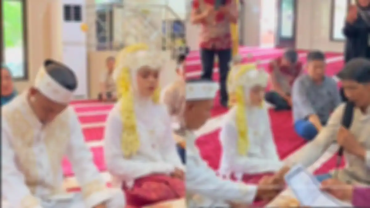 Suami istri ini pun terpaksa hidup terpisah setelah menikah. 