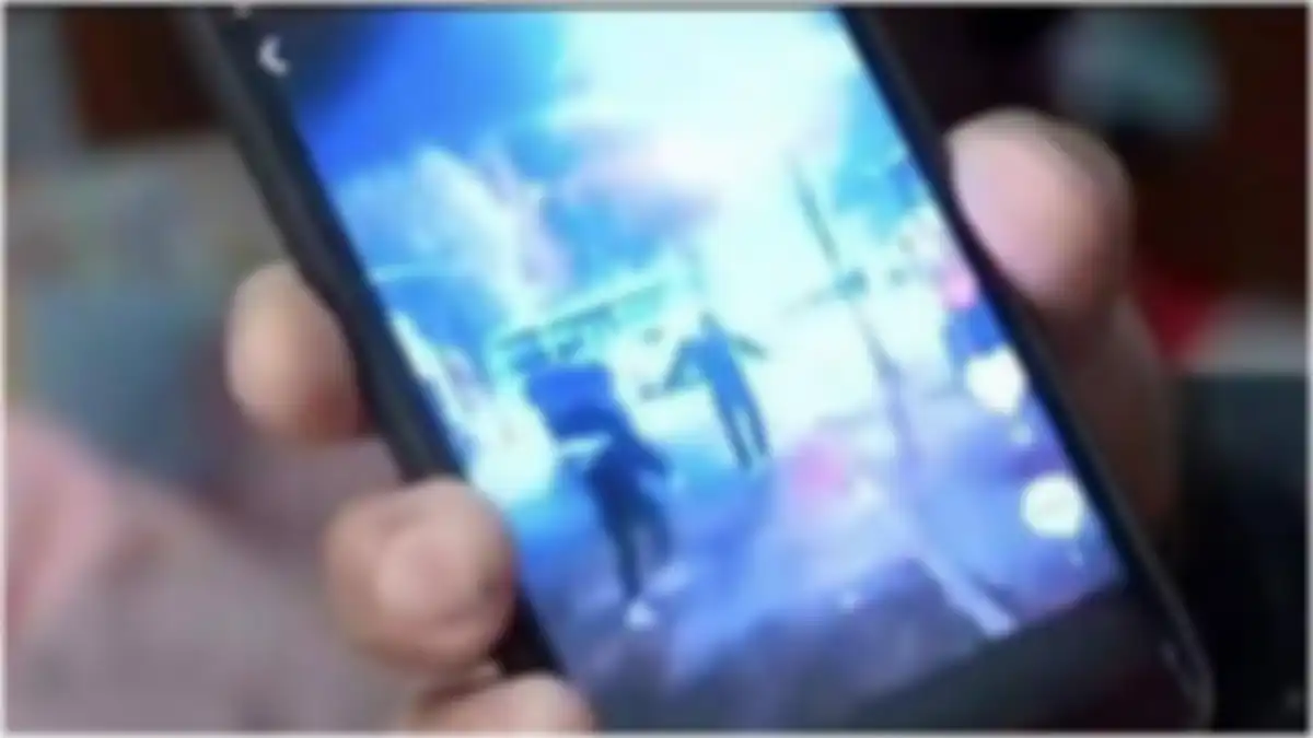 Seorang suami di China syok temukan video mesra istrinya dengan pria lain.