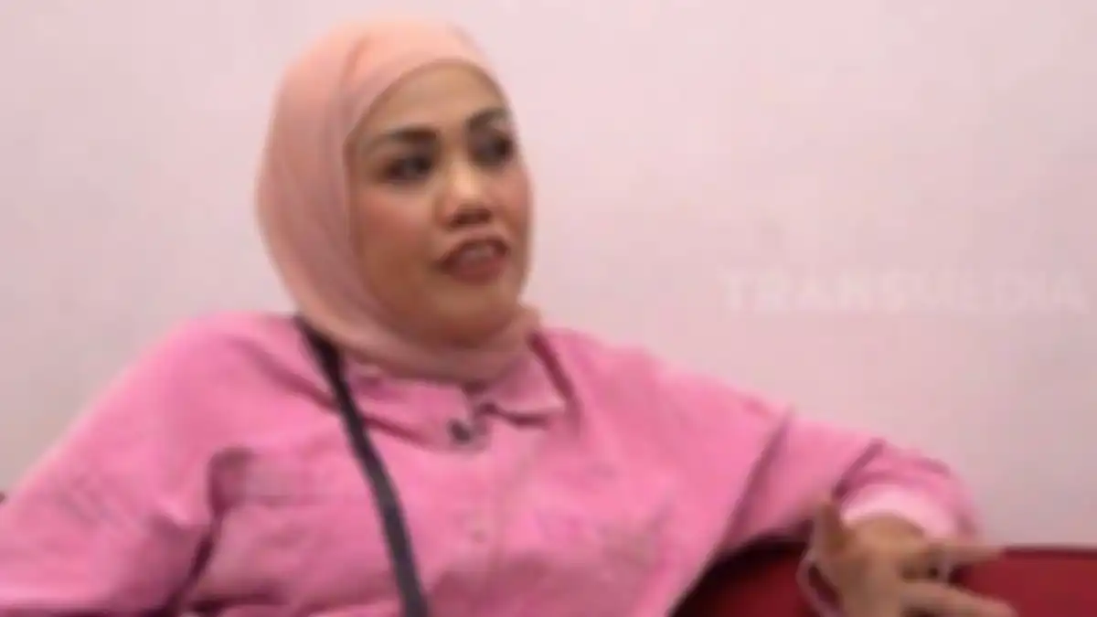 Elly Sugigi ungkap Annisa Faradila sudah sumpah Alquran untuk bantah kirim santet ke Stevie.