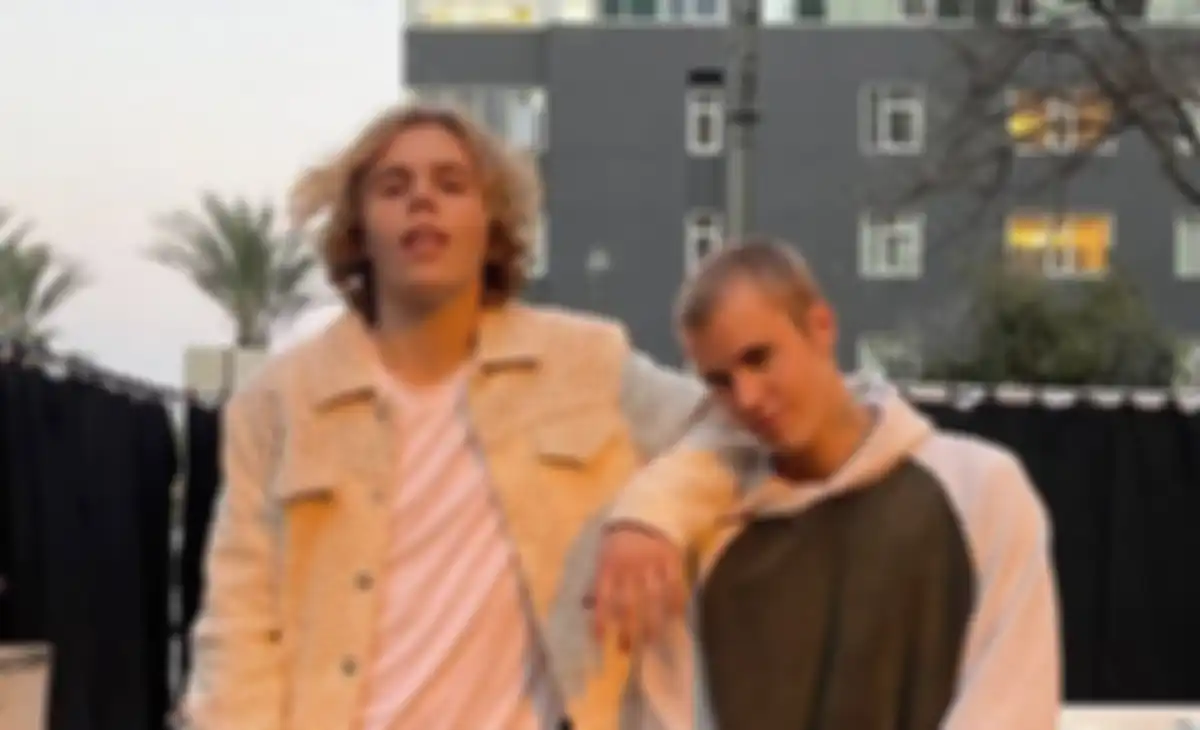 Justin Bieber dan The Kid LAROI