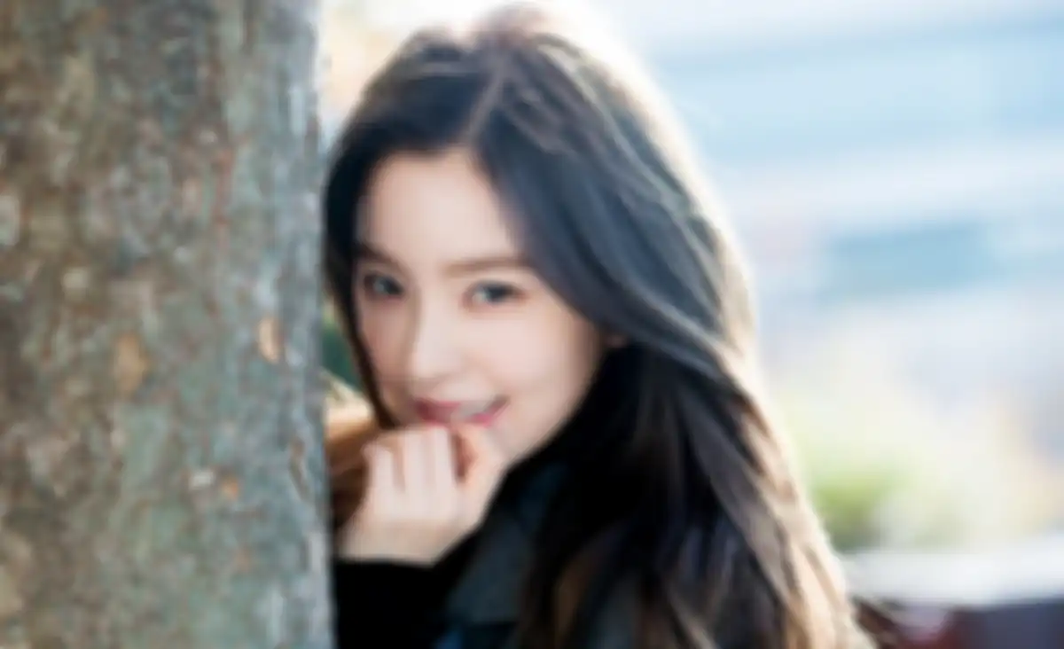 Irene Red Velvet