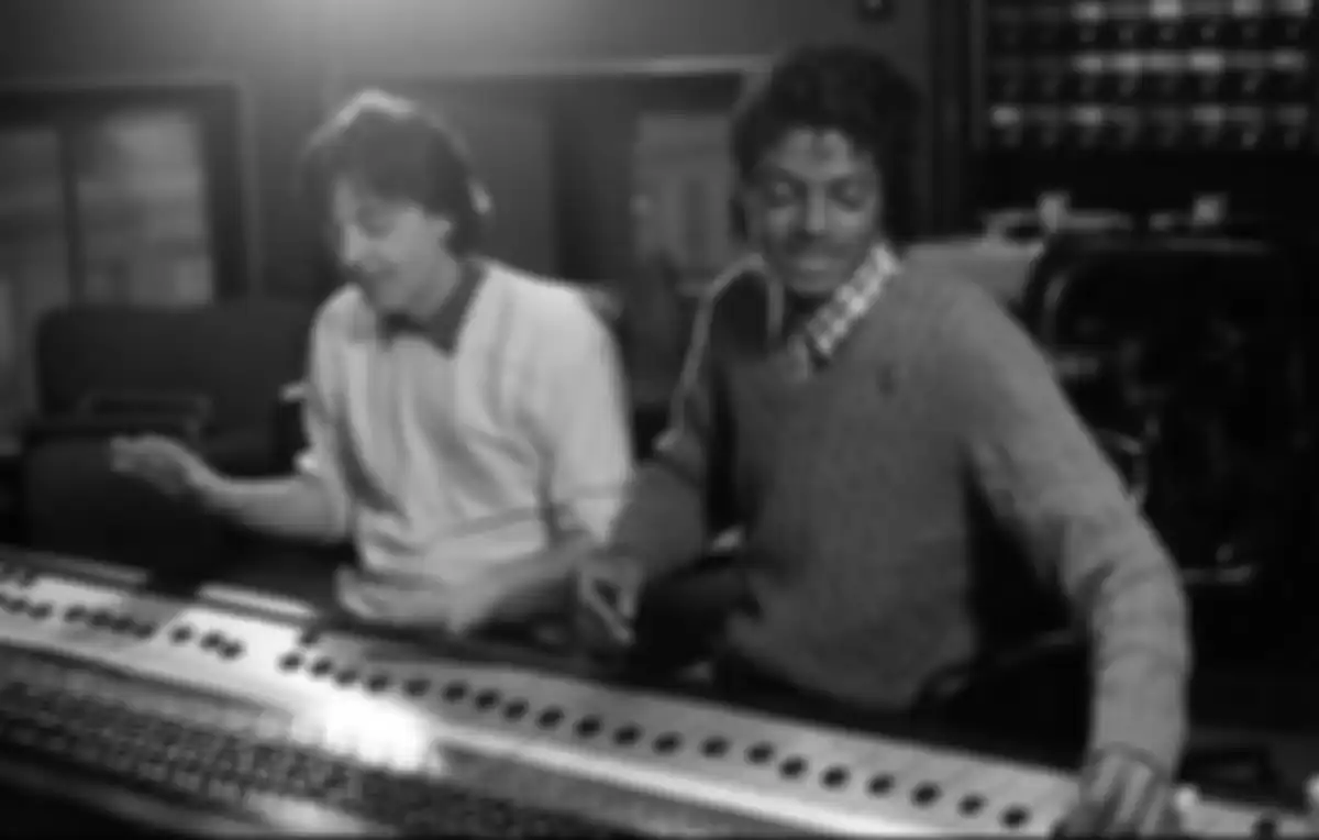 Paul McCartney dan Michael Jackson