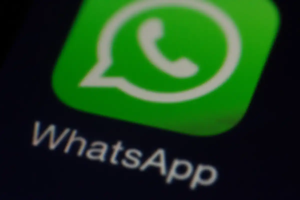 Aplikasi WhatsApp