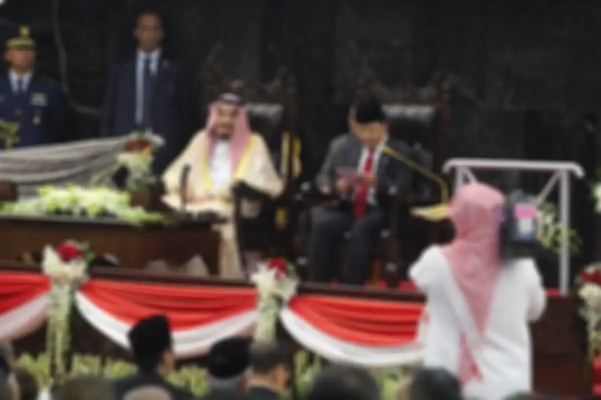 Setya Novanto yang menggarong uang negara Rp 2,3 triliun bentrok dengan koruptor Mahkamah Agung (MA) Nurhadi. Foto sel mewahnya disorot.