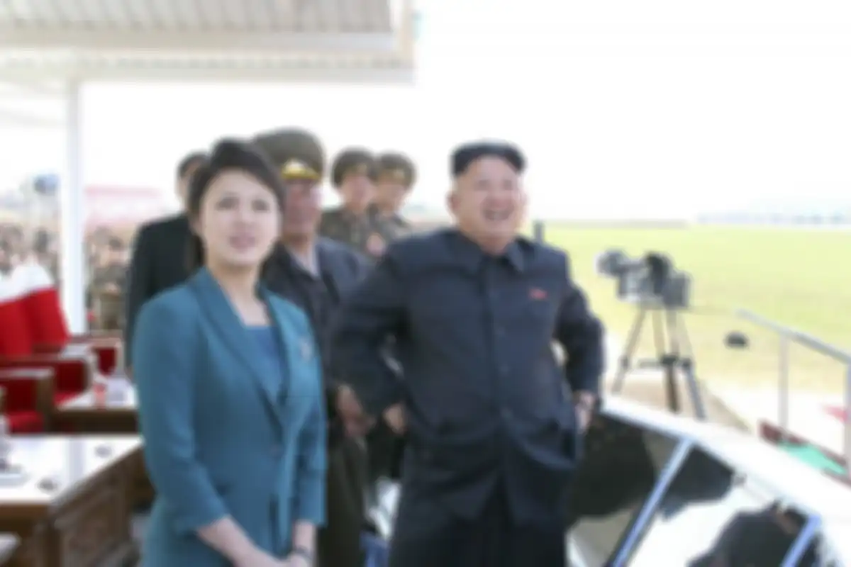 Kim Jong Un dan Ri Sol Ju.
