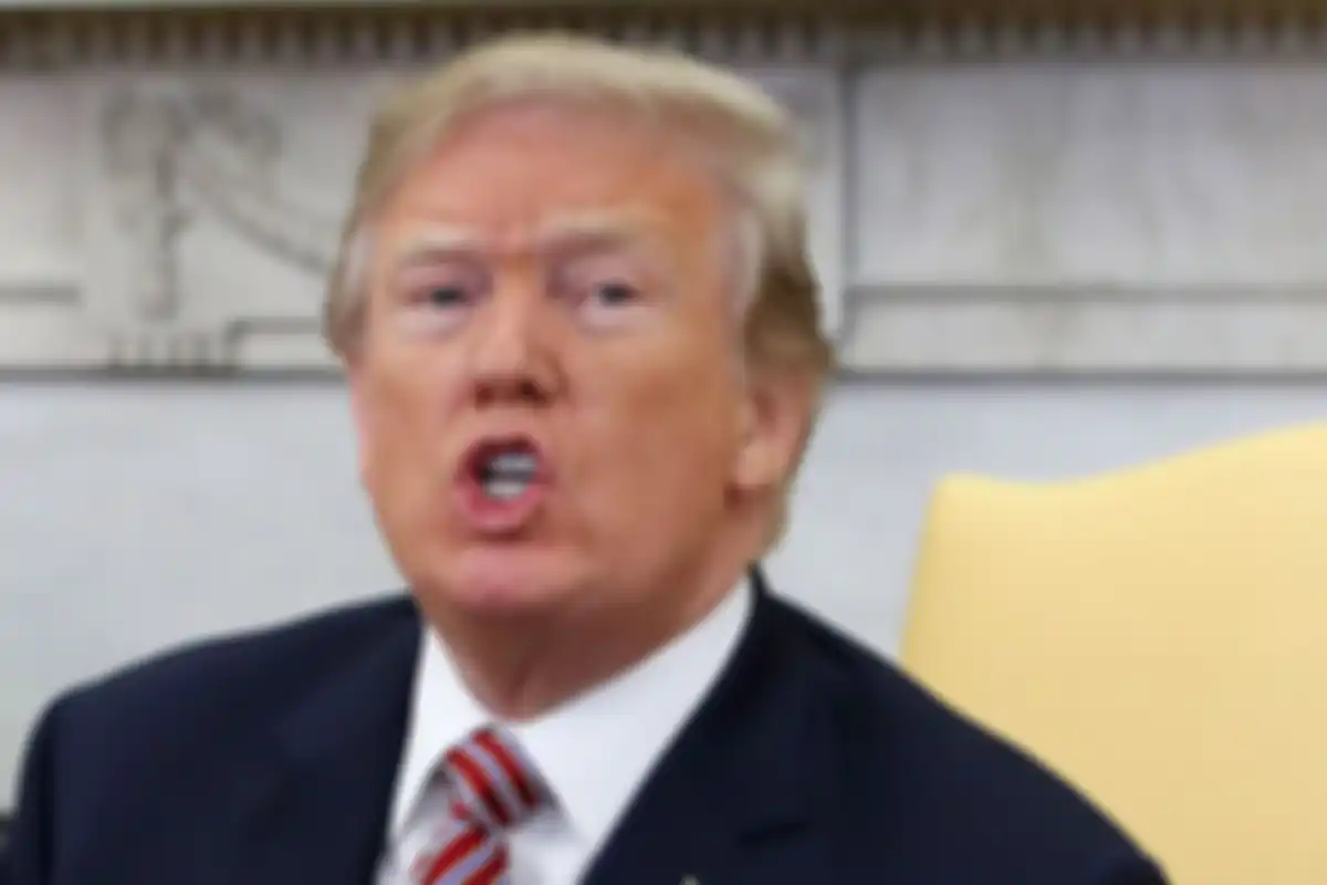 Donald Trump memberikan usulan untuk melarang TikTok beredar di Amerika Serikat