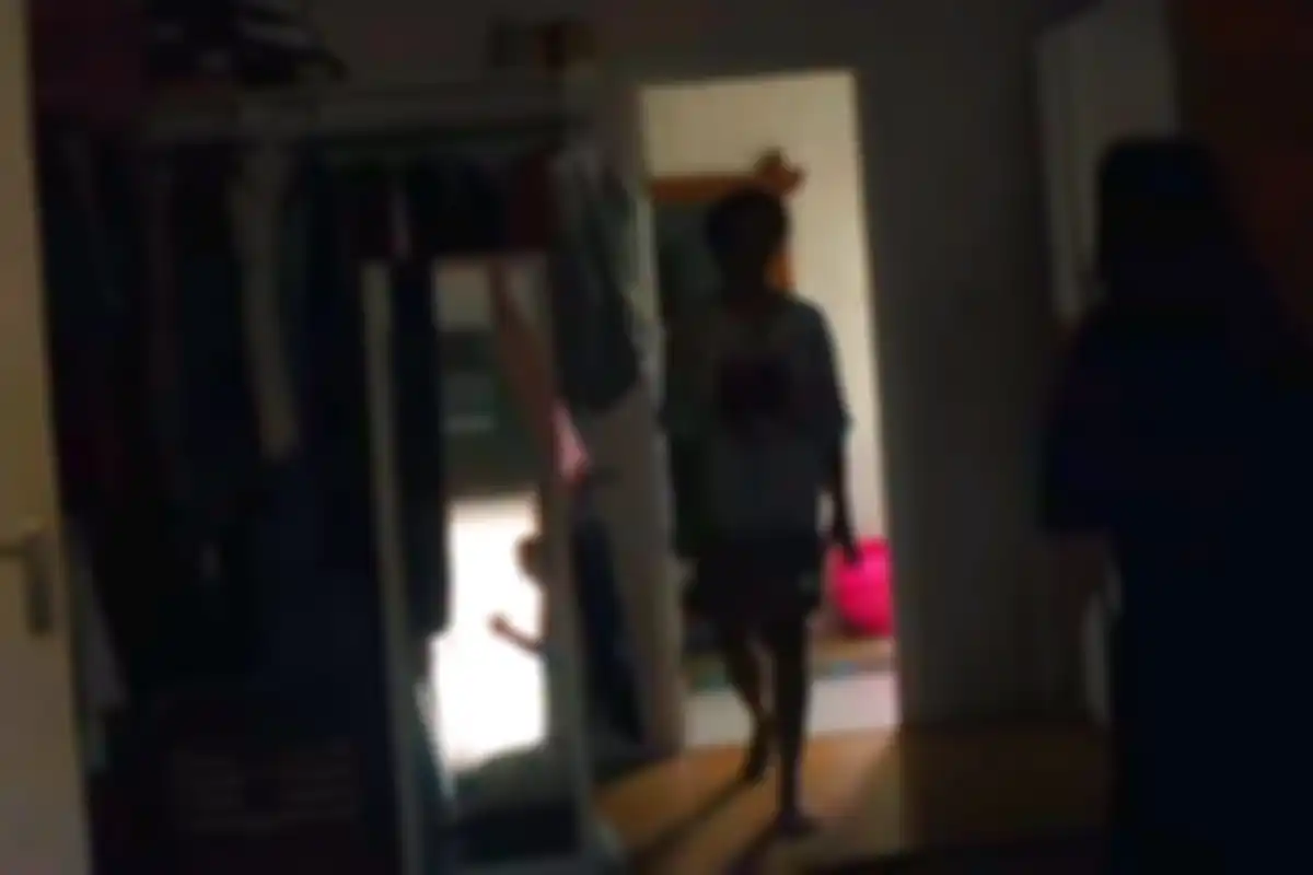 Kamar Megan Domani