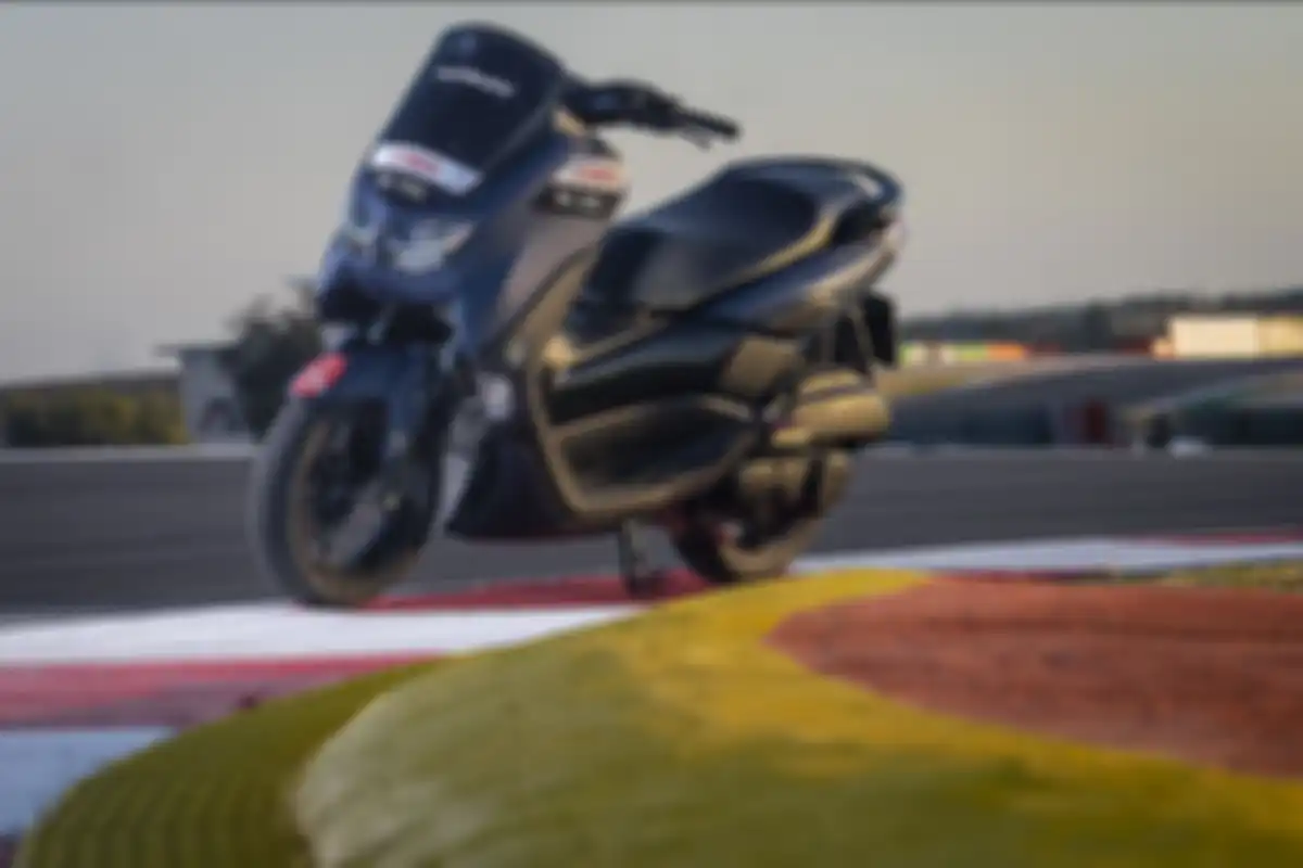 Yamaha NMAX 125 jadi skutik resmi MotoGP.