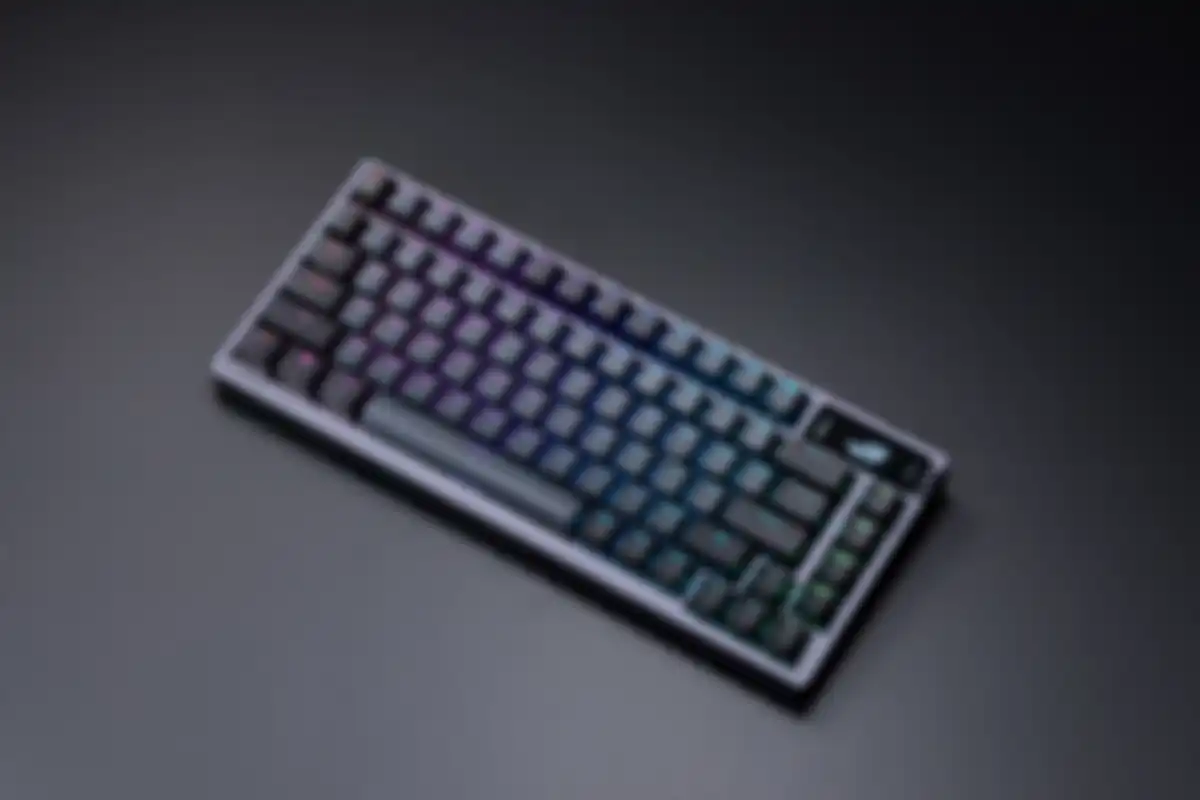ASUS ROG Azoth dirakit dengan material yang mengutamakan kenyamana pengguna dalam mengetik