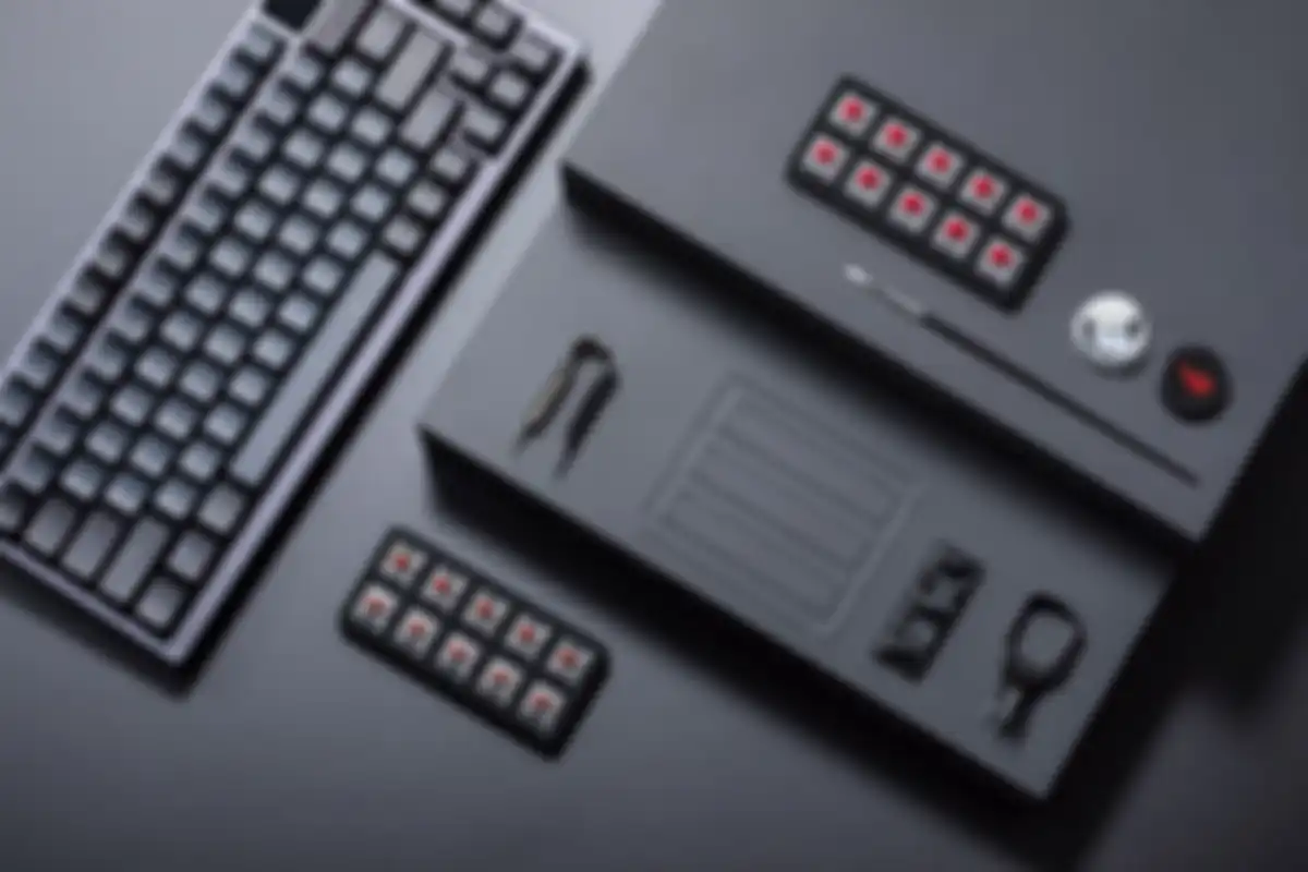 ASUS ROG Azoth dilengkapi dengan sejumlah switch dan keycaps pengganti, serta cairan lubricant 