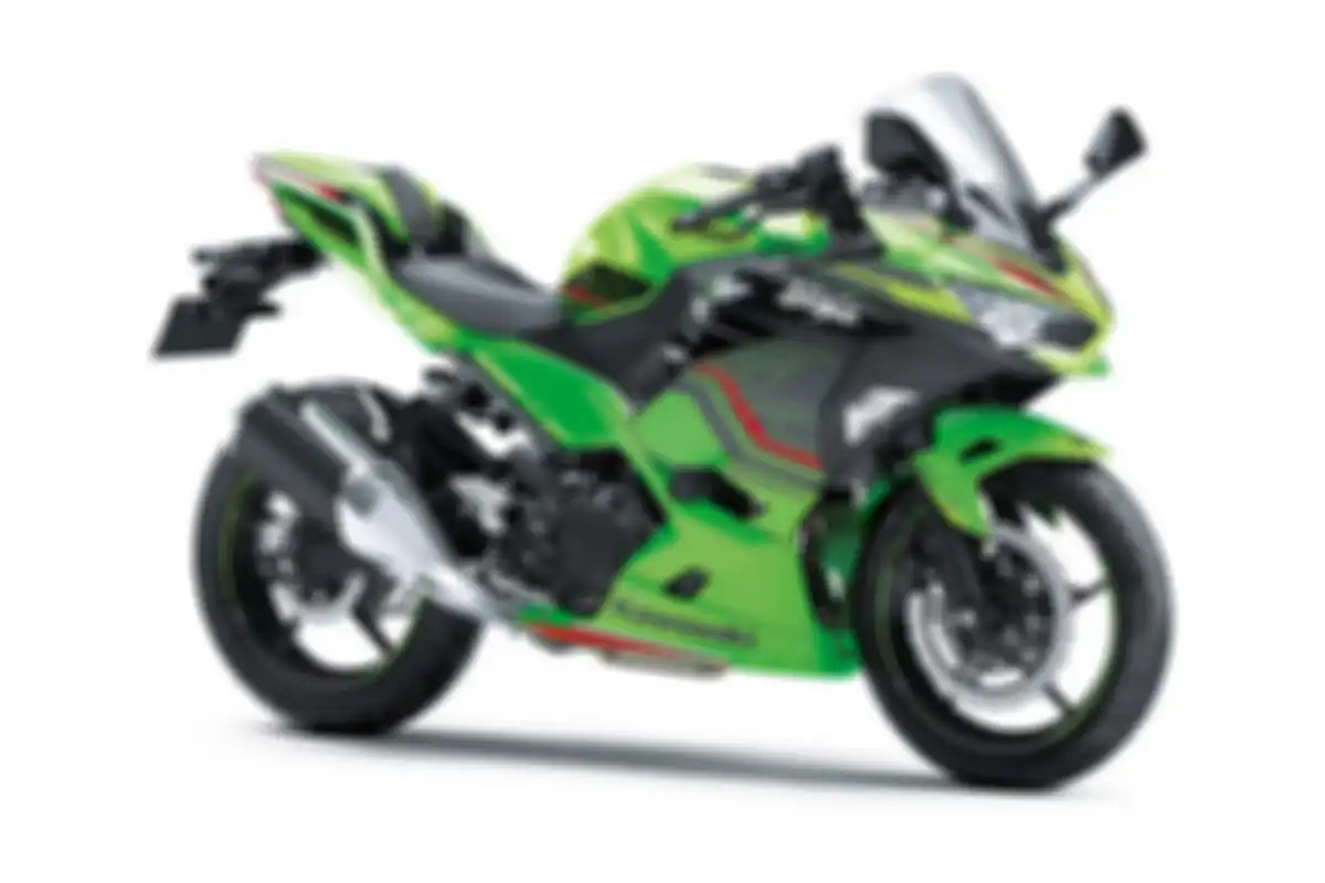 Dengan warna Lime Green, Kawasaki NInja 250 ABS SE 2023 dibanderol Rp 79 jutaan.