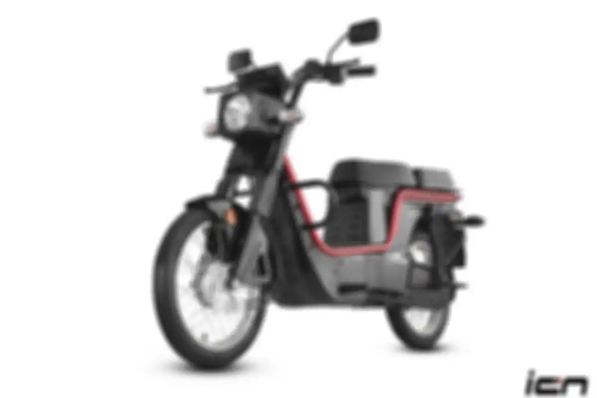 Jarak tempuh motor listrik Kinetic Luna Electric mencapai 110 km.
