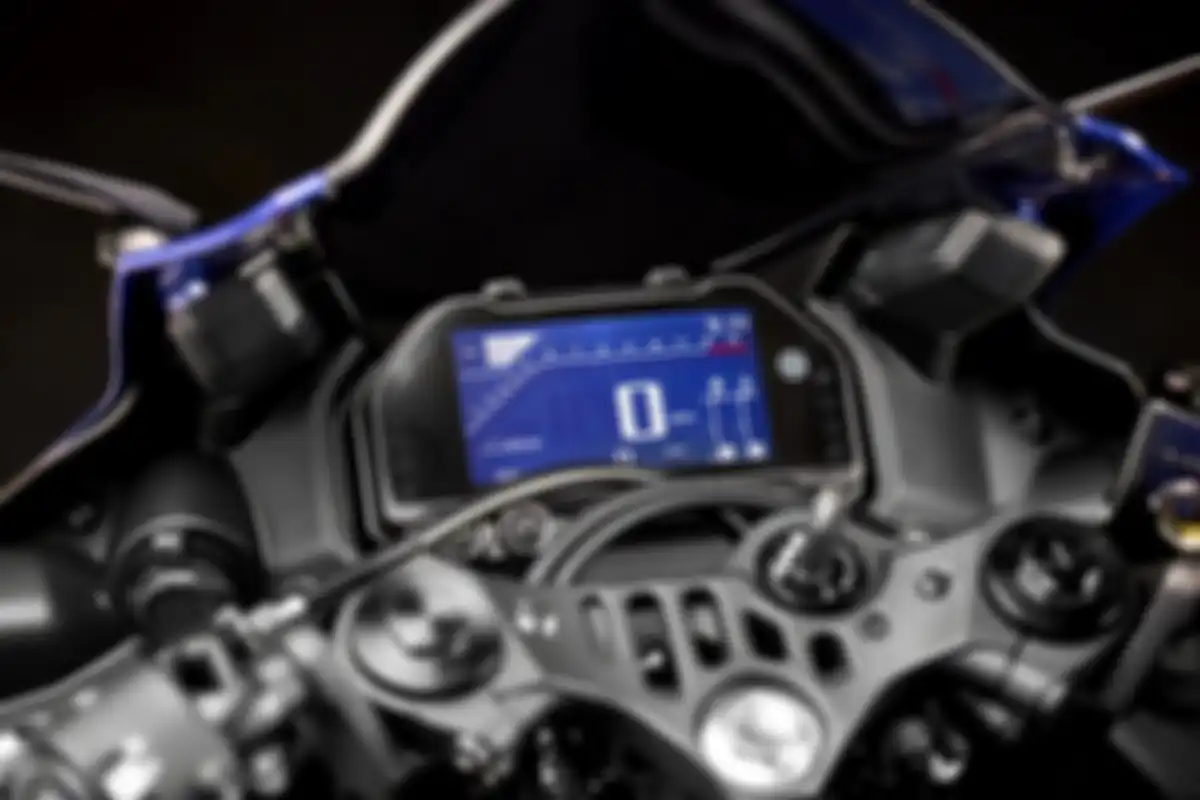 Secara fitur ada yang baru dengan spidometer full digital TFT
