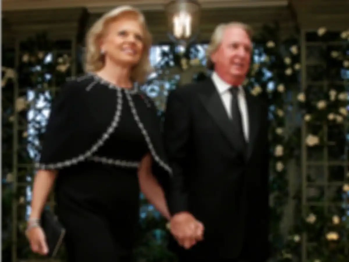 Ginny Rometty (kiri) dan Mark Rometty (kanan)