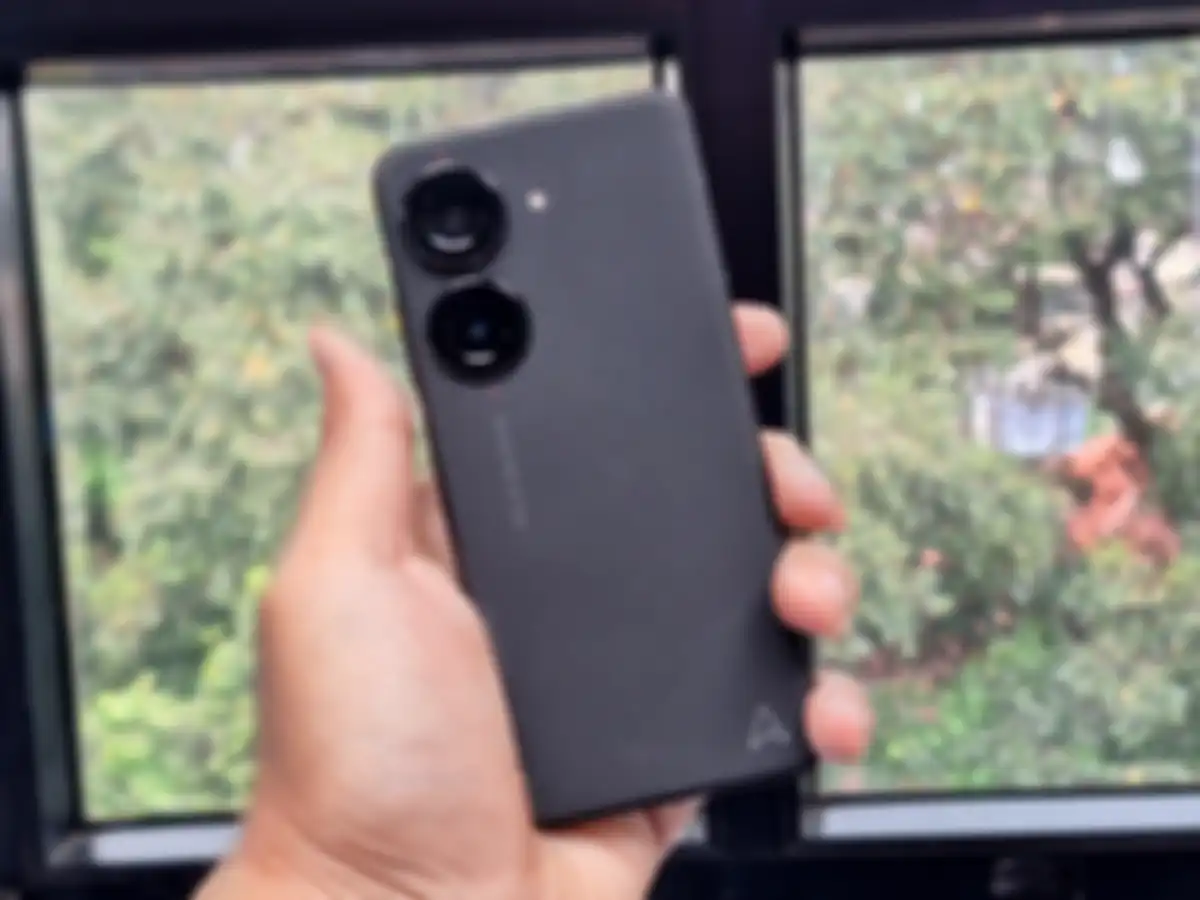 ASUS Zenfone 10
