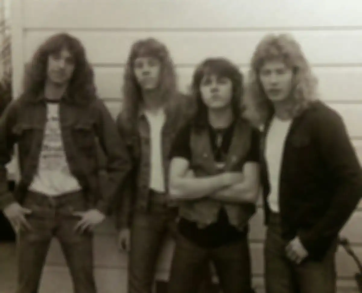 Cliff Burton, Lars Ulrich, James Hetfield, dan Dave Mustaine, 1982