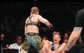 Hasil UFC 315 - Sabuk Juara Tak Pindah Tuan, Valentina Shevchenko Habisi Manon Fiorot
