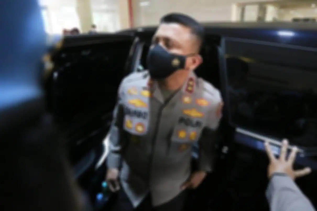 Irsus Polri punya bukti Ferdy Sambo sengaja rusak TKP penembakan Brigadir J. Pantas Kapolri langsung copot jabatan Kadiv Propam.