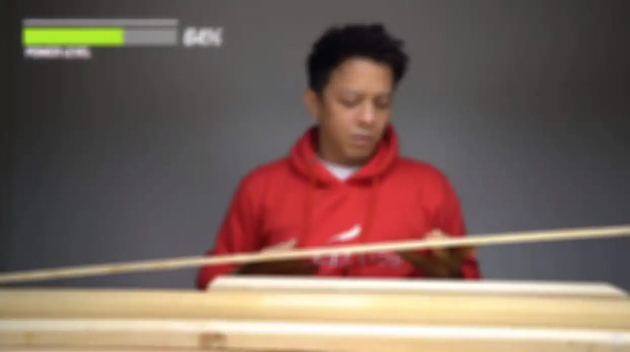 Ariel Noah bikin rak gundam sendiri